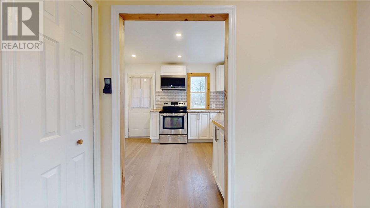 26 Vankoughnet Street, Little Current, Ontario  P0P 1K0 - Photo 38 - 2125767