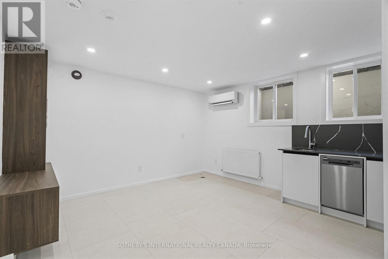 B - 1340 Avenue Road, Toronto, Ontario  M5N 2H2 - Photo 7 - C12839572