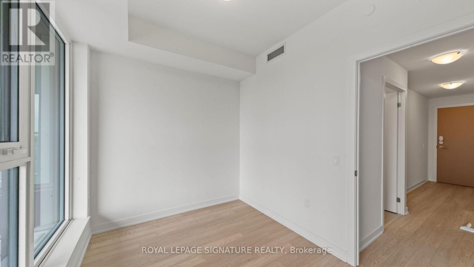 1804 - 1 Quarrington Lane, Toronto, Ontario  M3C 0S4 - Photo 20 - C12839638