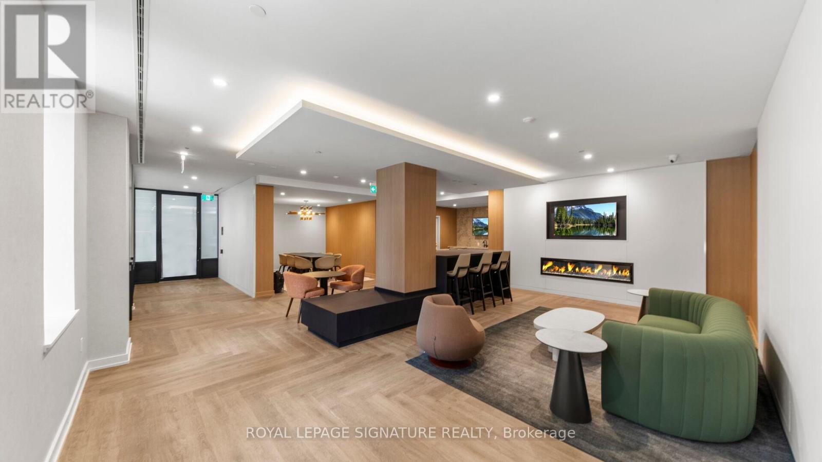 1804 - 1 Quarrington Lane, Toronto, Ontario  M3C 0S4 - Photo 35 - C12839638