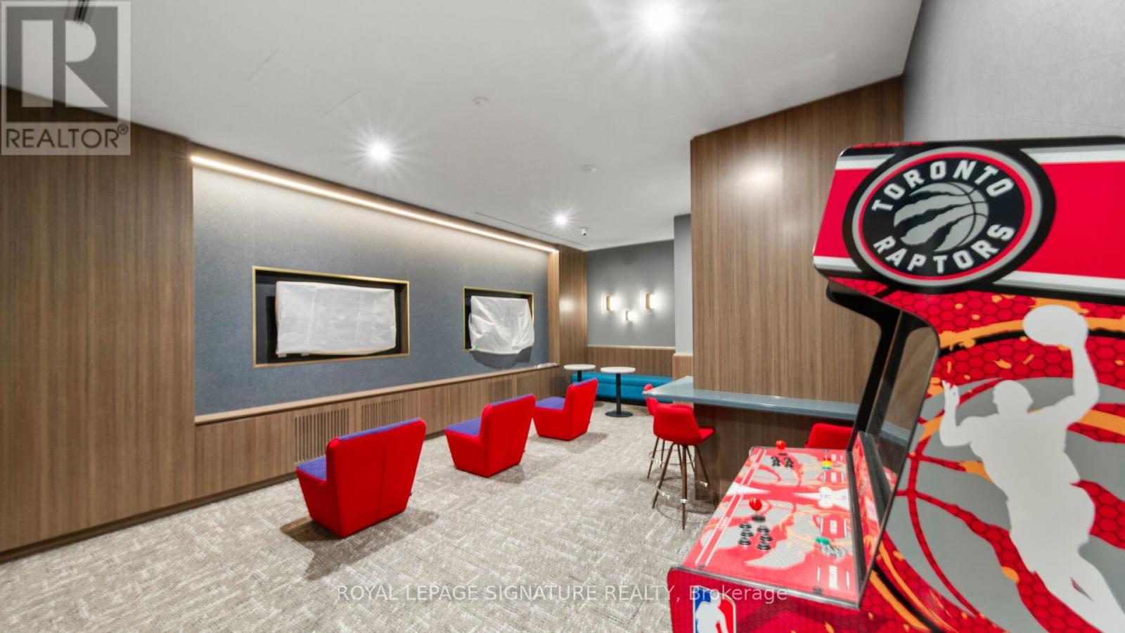 1804 - 1 Quarrington Lane, Toronto, Ontario  M3C 0S4 - Photo 37 - C12839638