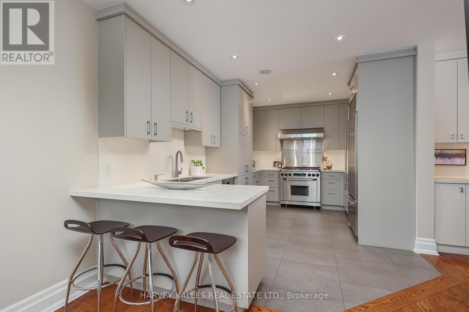 52 Shaftesbury Avenue, Toronto, Ontario  M4T 1A2 - Photo 12 - C12839660