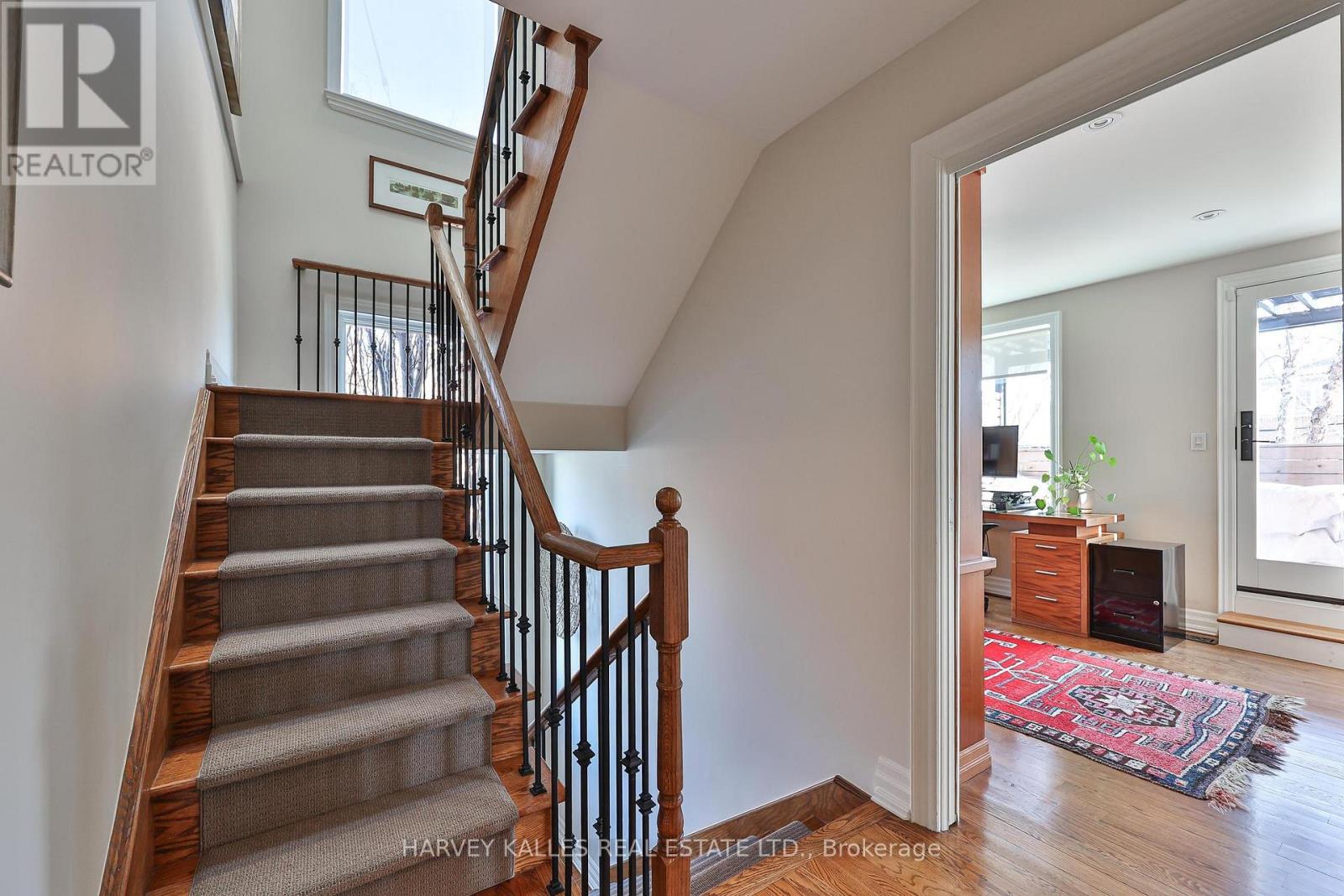 52 Shaftesbury Avenue, Toronto, Ontario  M4T 1A2 - Photo 16 - C12839660