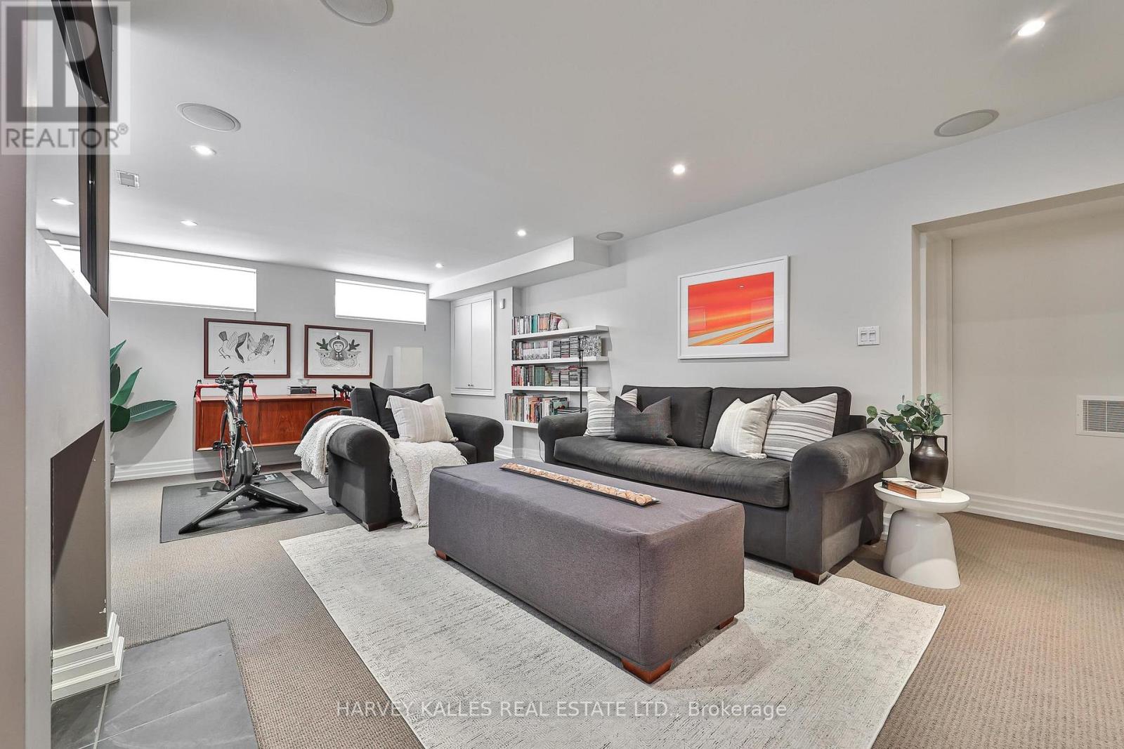 52 Shaftesbury Avenue, Toronto, Ontario  M4T 1A2 - Photo 29 - C12839660