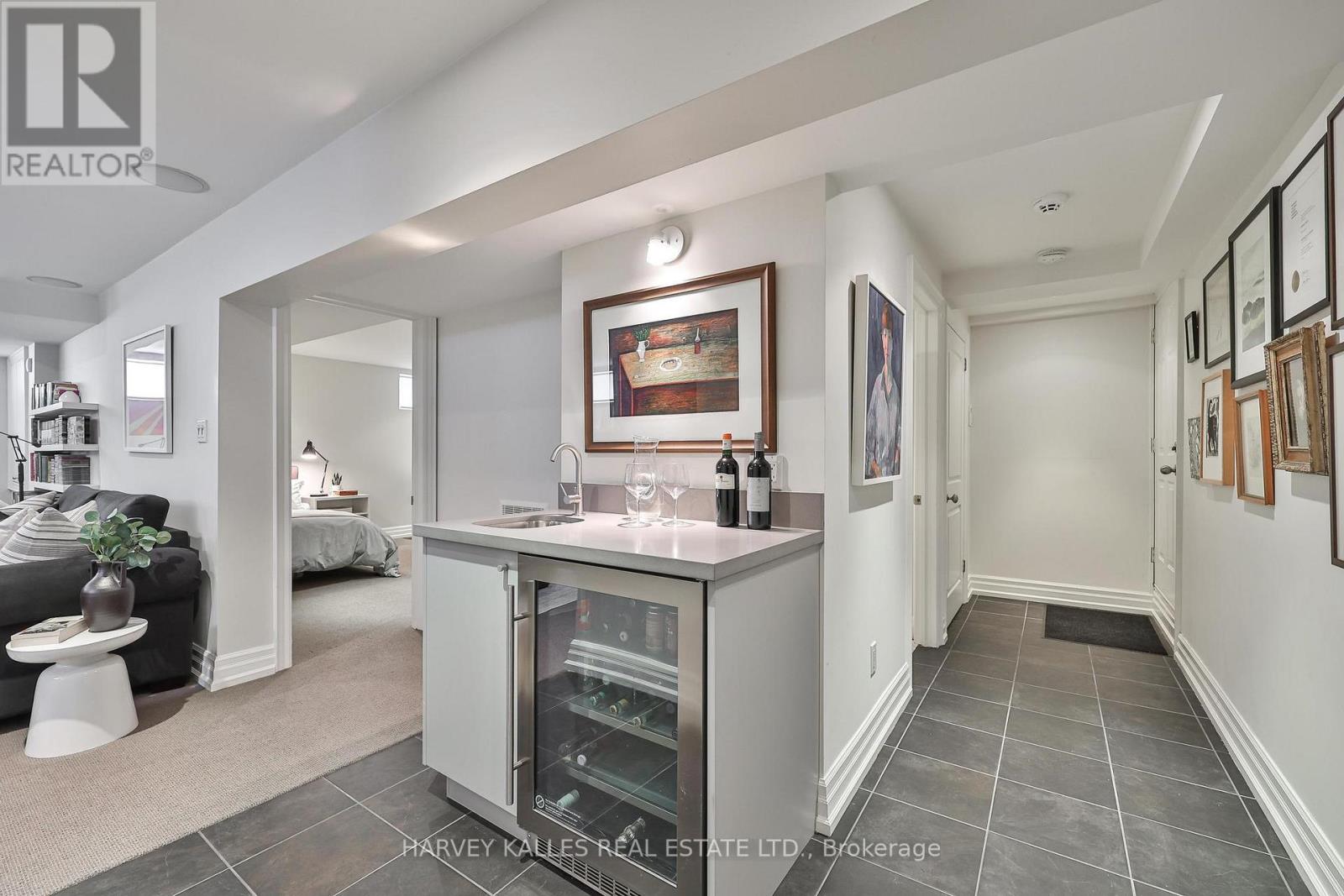 52 Shaftesbury Avenue, Toronto, Ontario  M4T 1A2 - Photo 31 - C12839660