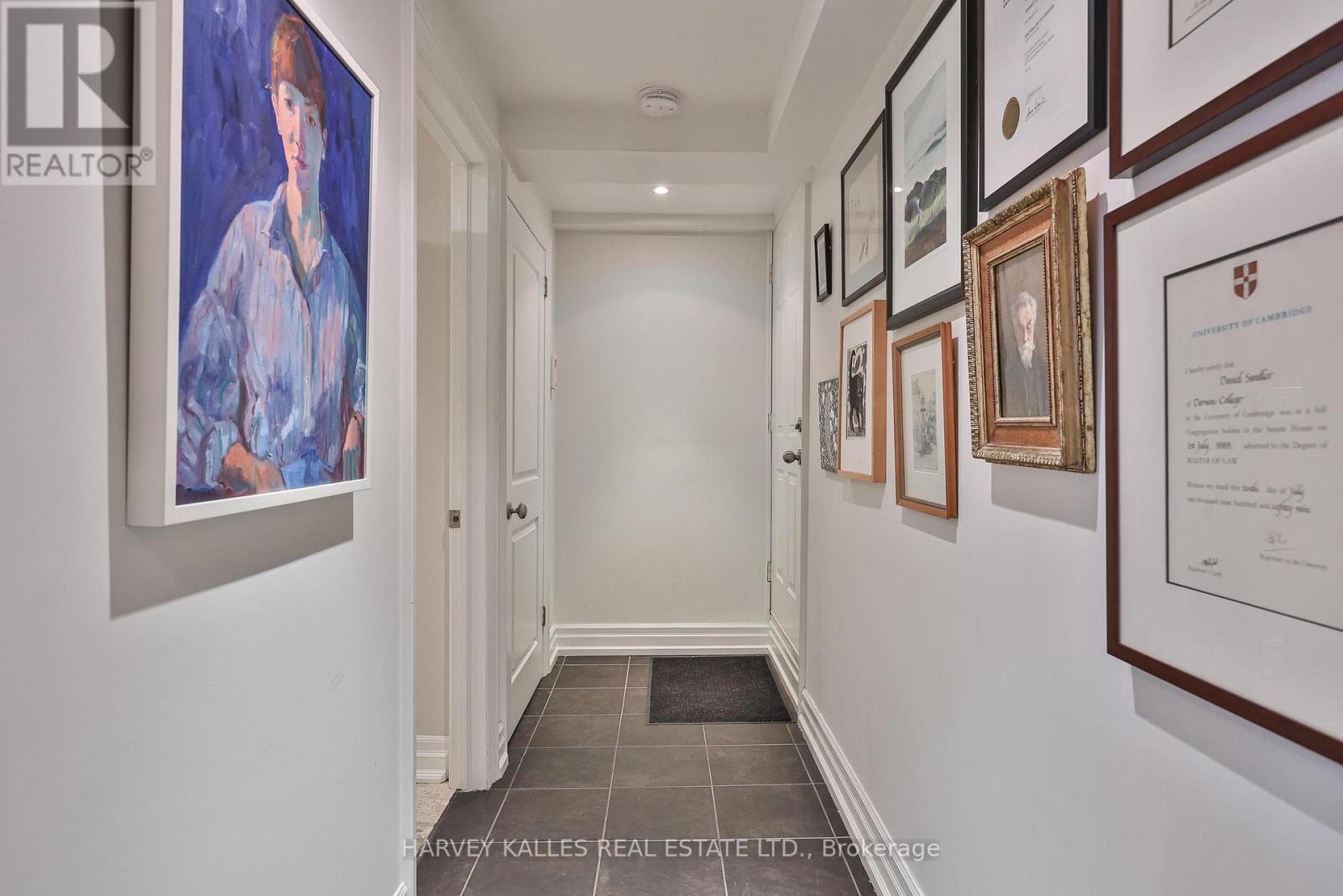 52 Shaftesbury Avenue, Toronto, Ontario  M4T 1A2 - Photo 34 - C12839660