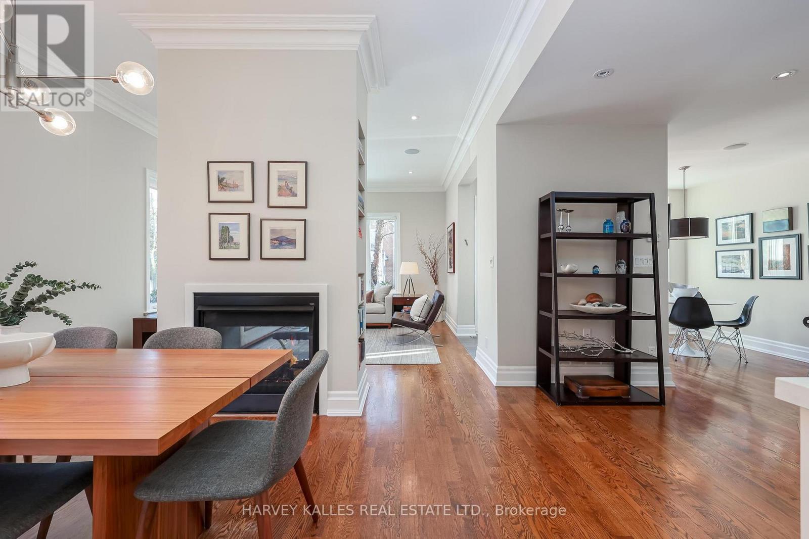 52 Shaftesbury Avenue, Toronto, Ontario  M4T 1A2 - Photo 7 - C12839660