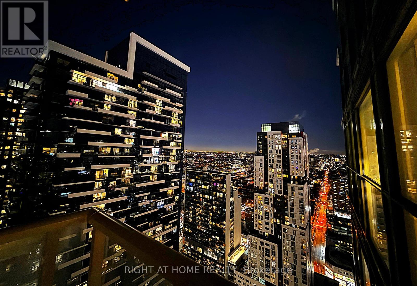 3603 - 290 Adelaide Street W, Toronto, Ontario  M5V 1P6 - Photo 19 - C12839666