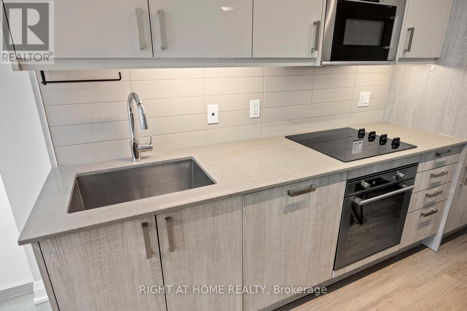 315 - 77 Mutual Street, Toronto, Ontario  M5B 0B9 - Photo 17 - C12839690