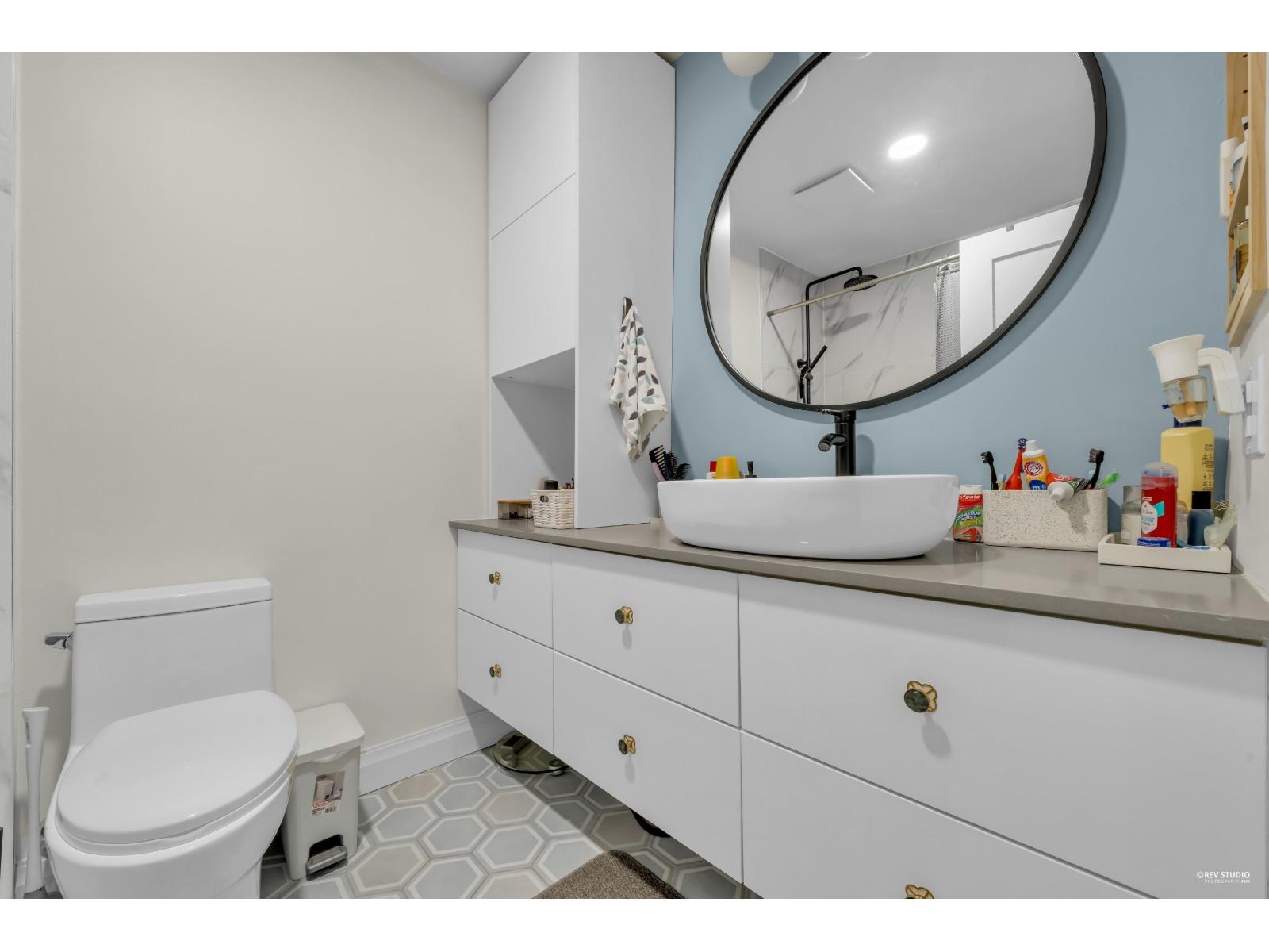 14826 Holly Park Lane, Surrey, British Columbia  V3R 6Y2 - Photo 10 - R3095111