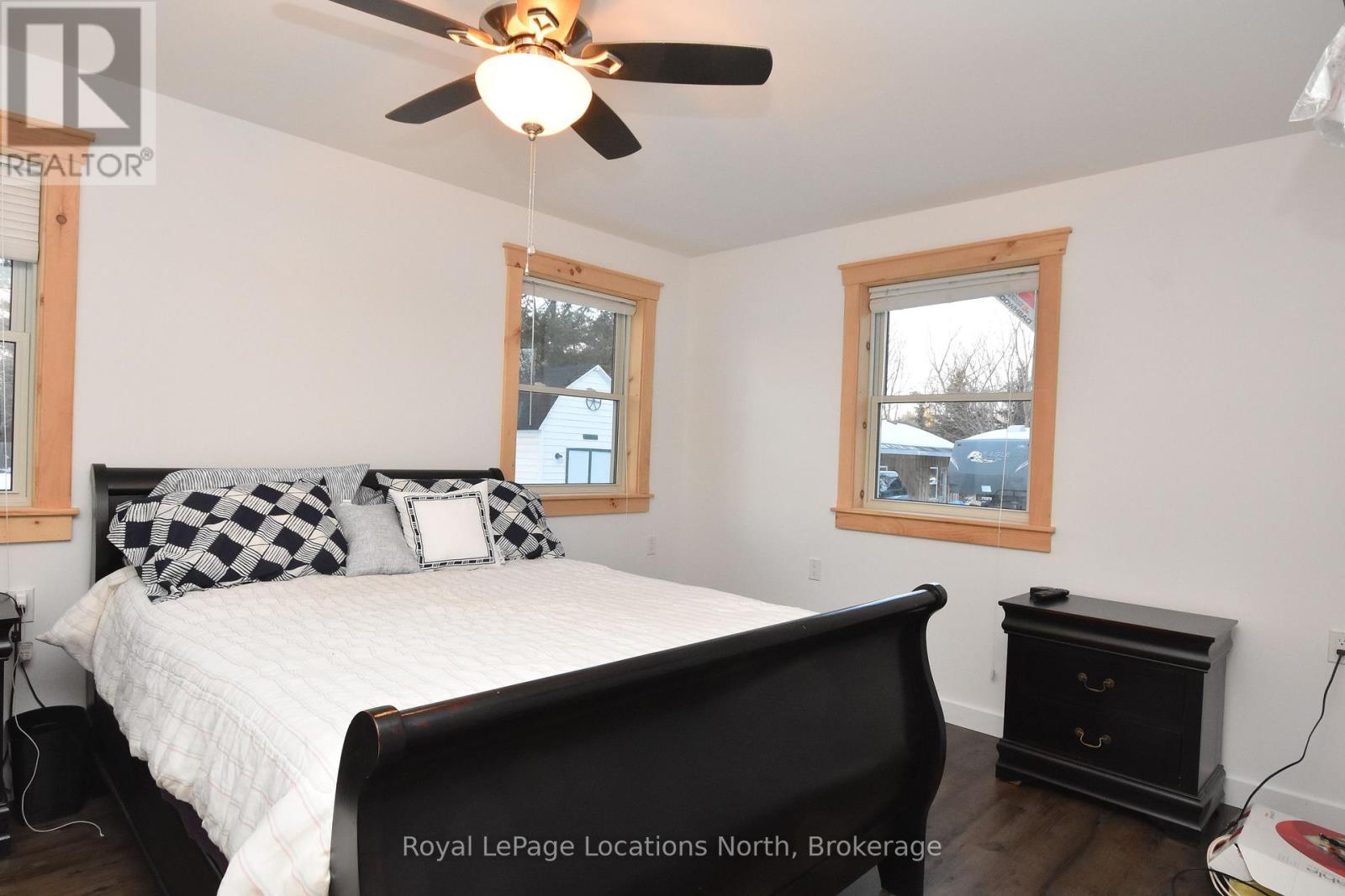 236 Phillips Street, Clearview, Ontario L0M 1S0 - Photo 24 - S12780850