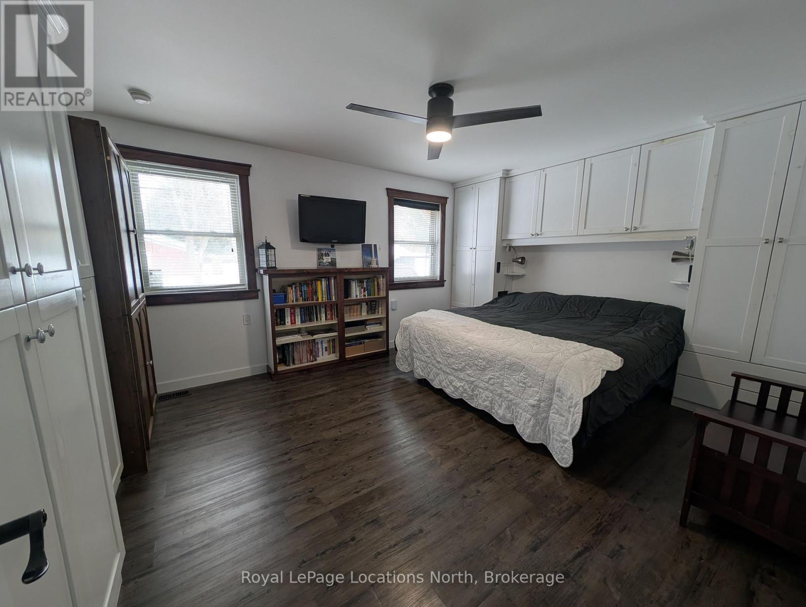 236 Phillips Street, Clearview, Ontario L0M 1S0 - Photo 35 - S12780850