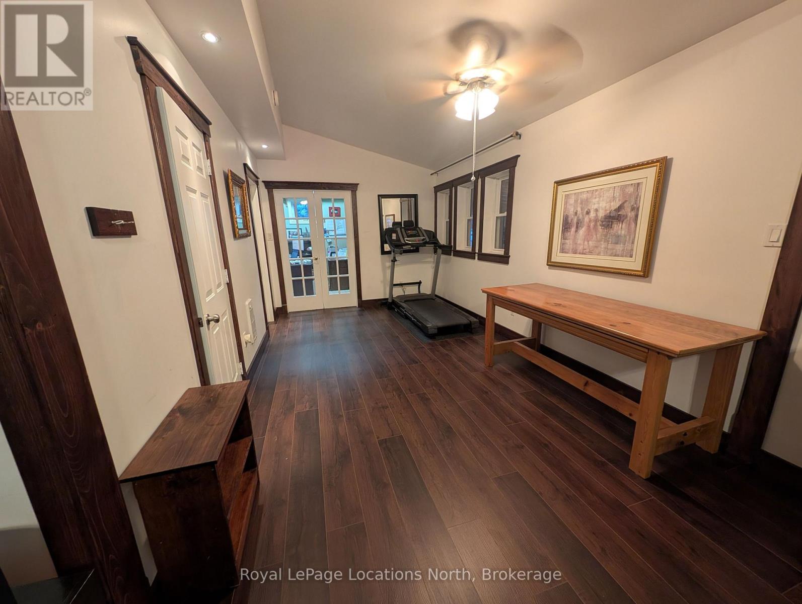 236 Phillips Street, Clearview, Ontario L0M 1S0 - Photo 37 - S12780850