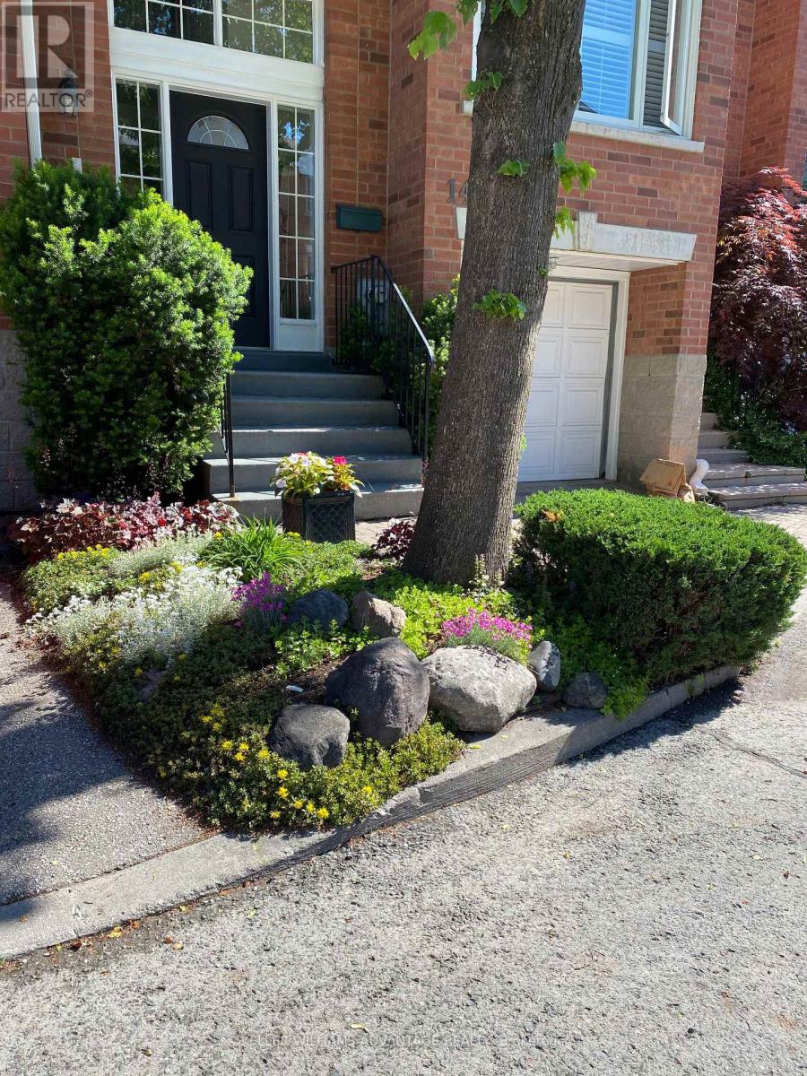 14 Fitzgerald Mews, Toronto, Ontario  M4L 3X3 - Photo 32 - E12820396