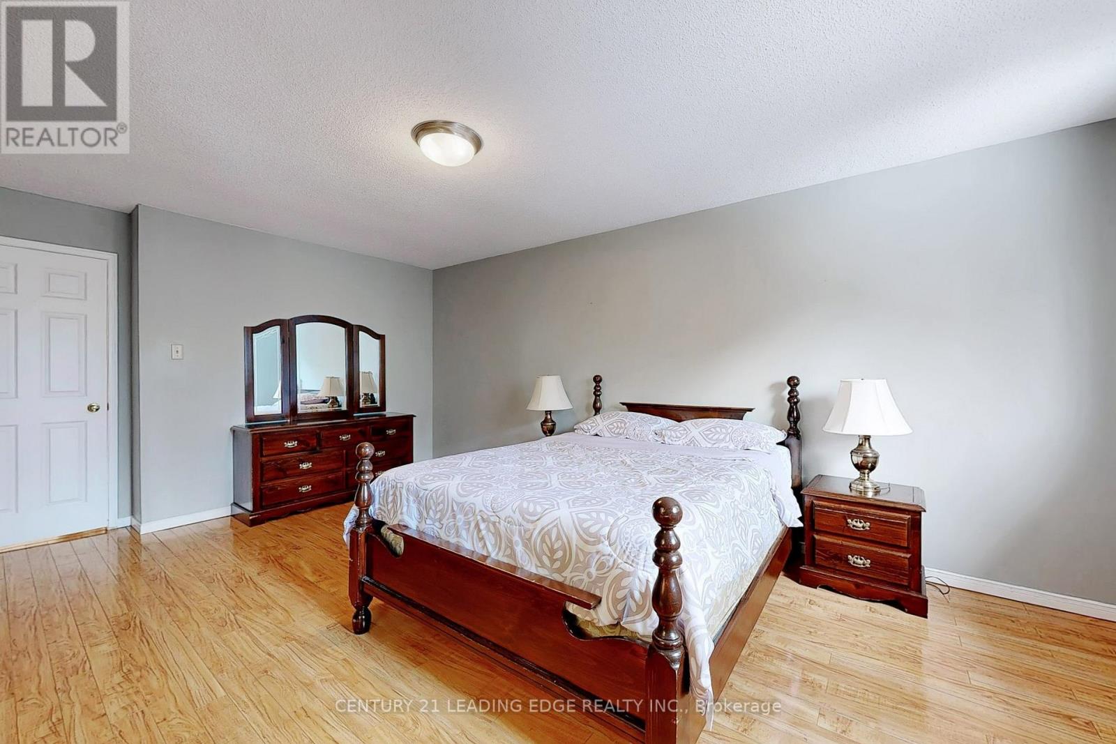 9 Coates Crescent, Richmond Hill, Ontario  L4E 2M3 - Photo 35 - N12835370