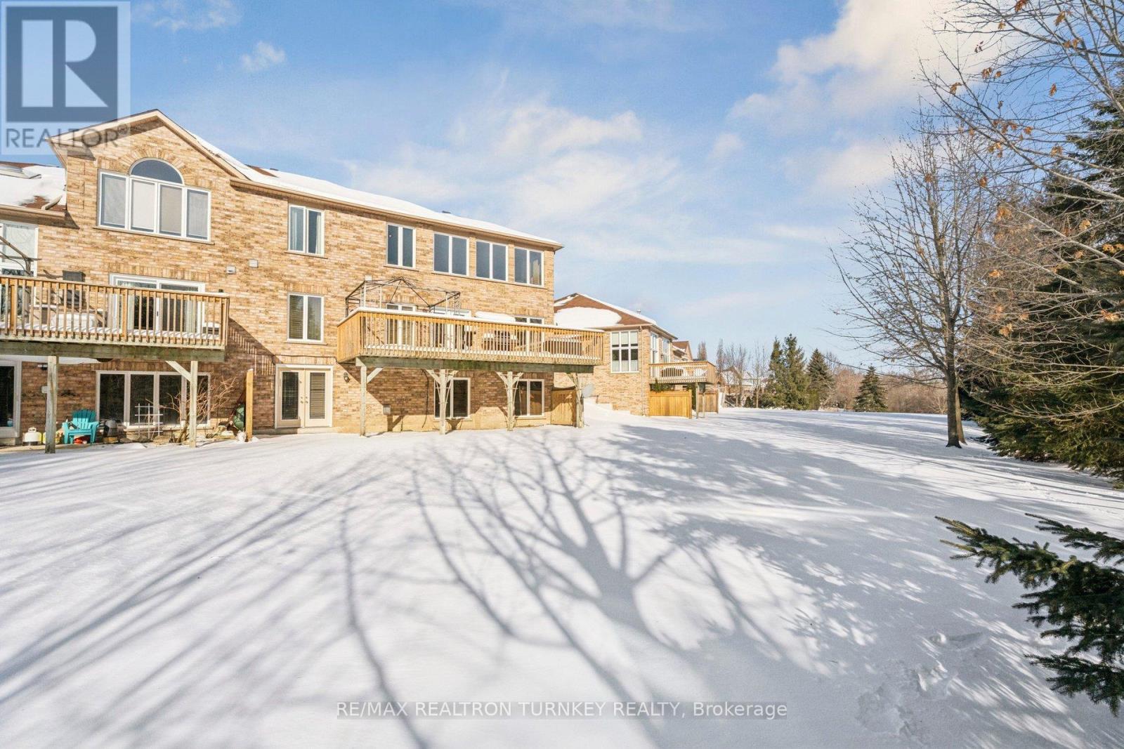 440 Morley Cook Crescent, Newmarket, Ontario  L3X 2M3 - Photo 44 - N12839592