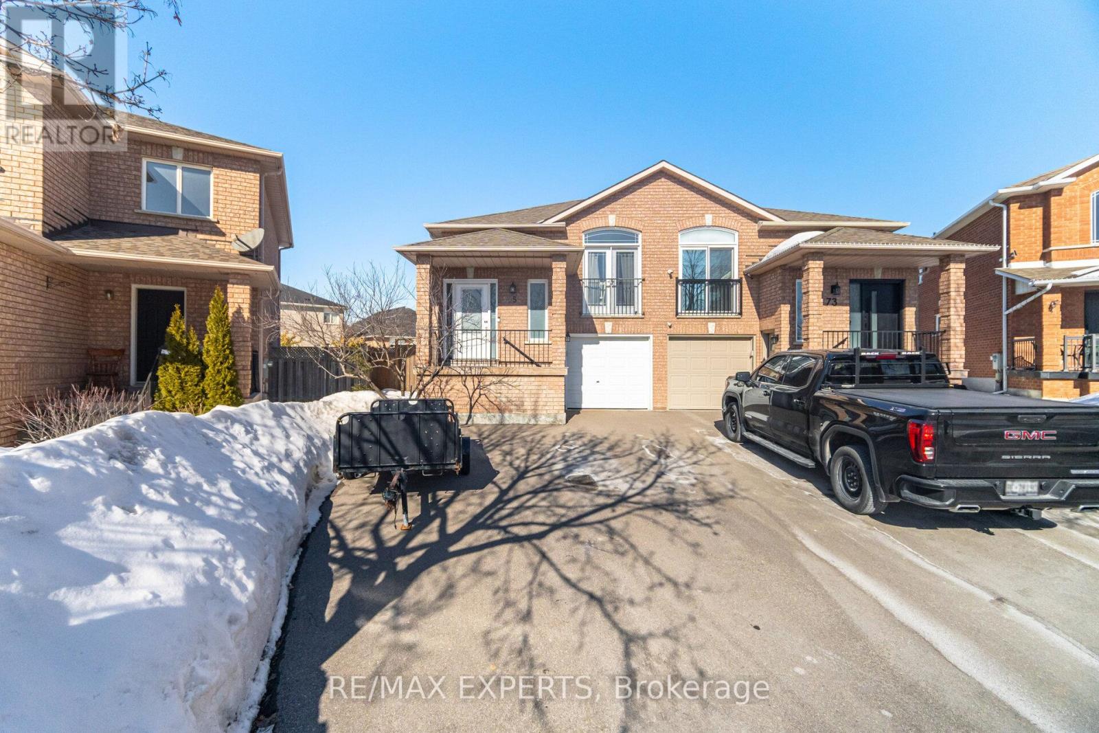 75 Corkwood Crescent, Vaughan, Ontario  L6A 3B4 - Photo 2 - N12839634