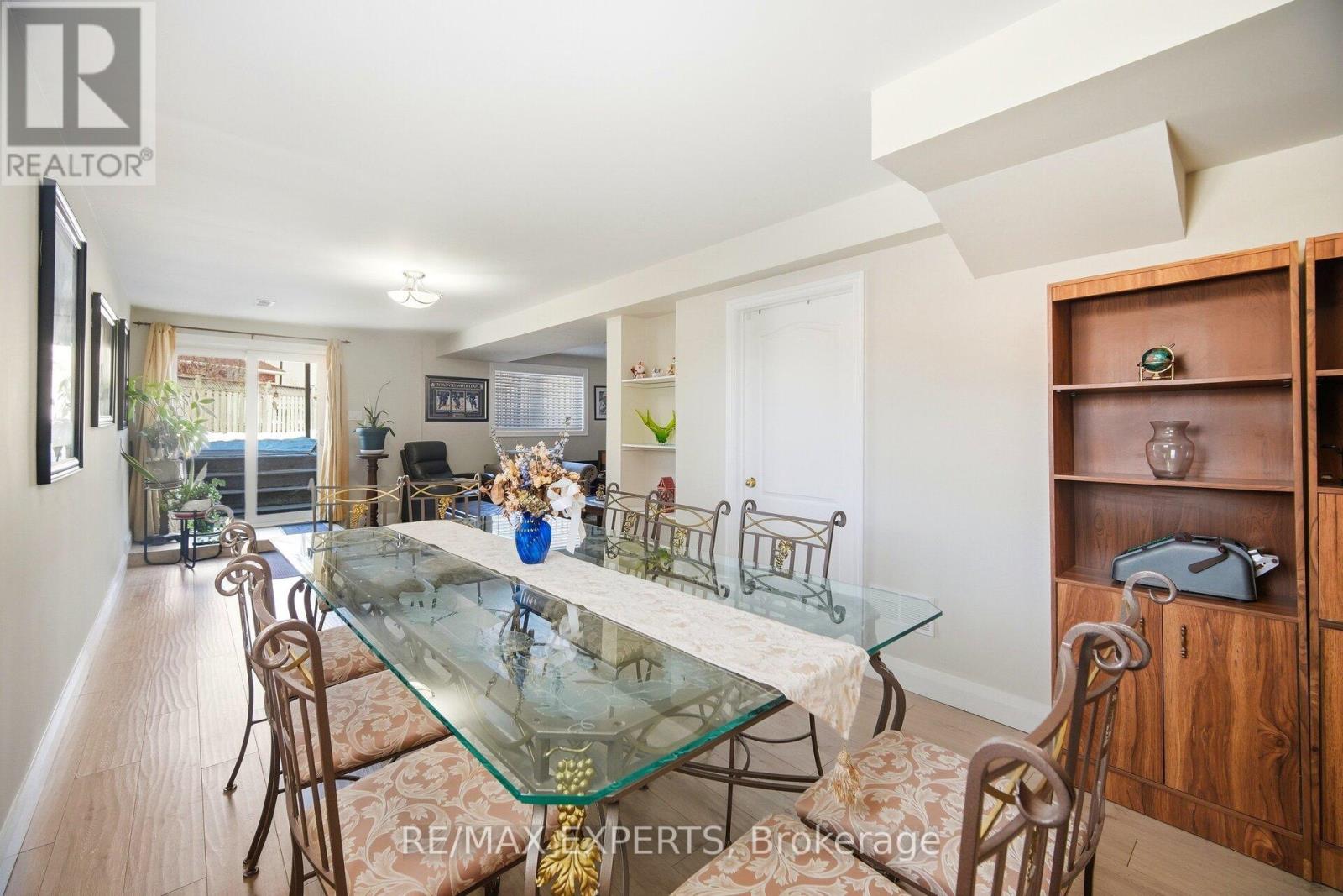 75 Corkwood Crescent, Vaughan, Ontario  L6A 3B4 - Photo 35 - N12839634