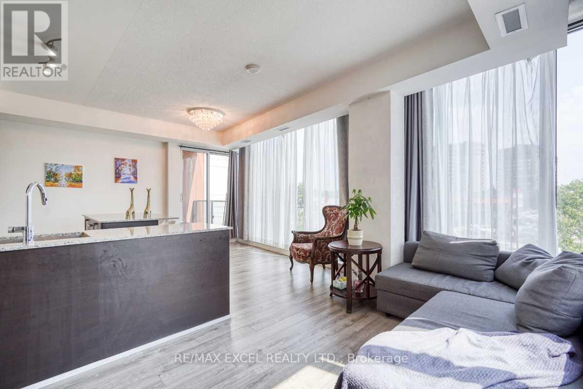 202a - 9608 Yonge Street, Richmond Hill, Ontario  L4C 0X4 - Photo 7 - N12839650