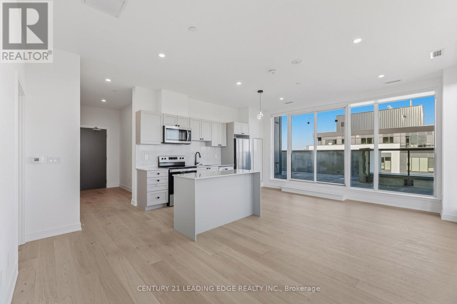 1505 - 705 Davis Drive, Newmarket, Ontario  L3Y 0J1 - Photo 11 - N12839654