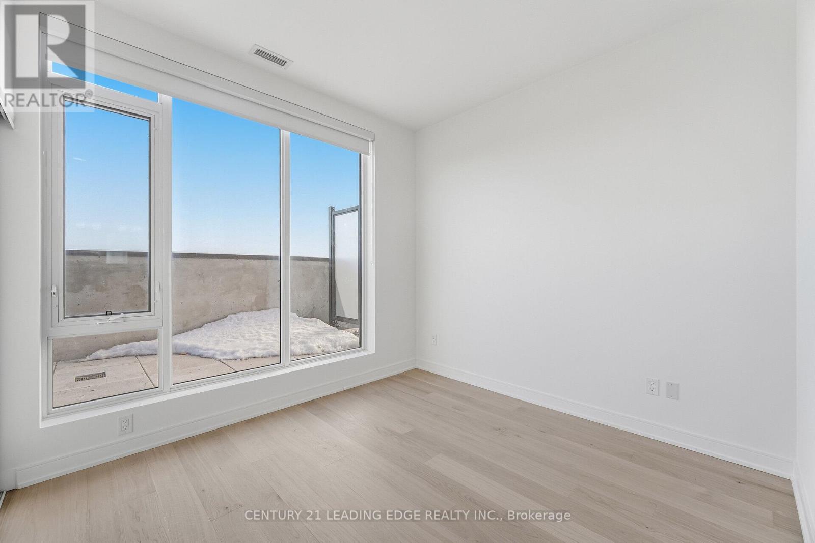 1505 - 705 Davis Drive, Newmarket, Ontario  L3Y 0J1 - Photo 13 - N12839654