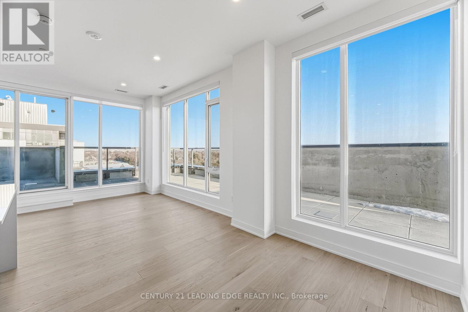 1505 - 705 Davis Drive, Newmarket, Ontario  L3Y 0J1 - Photo 9 - N12839654