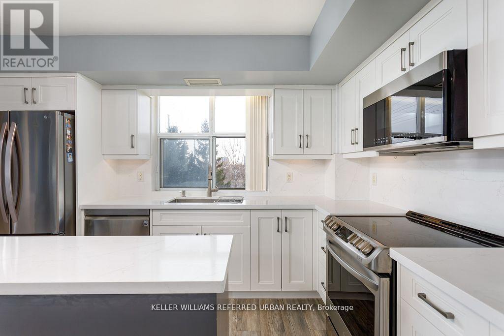 317 - 2500 Rutherford Road, Vaughan, Ontario  L4K 5N7 - Photo 5 - N12839682