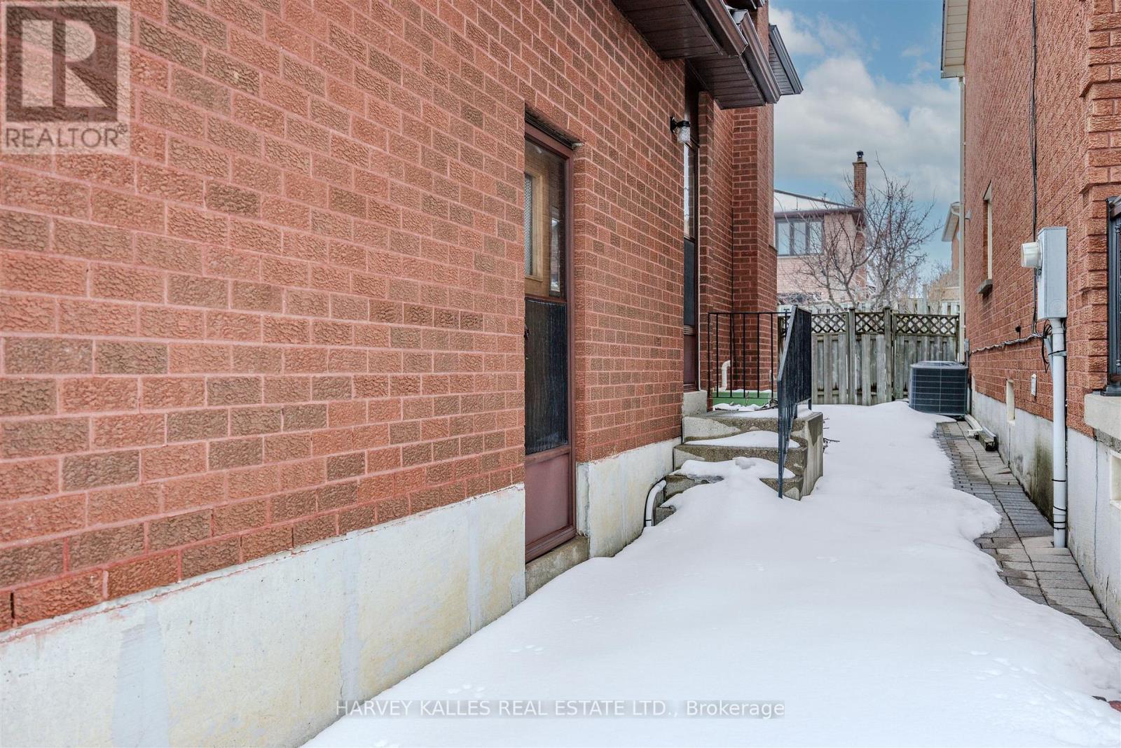 113 Cabaletta Crescent, Vaughan, Ontario  L4L 6L1 - Photo 35 - N12839702