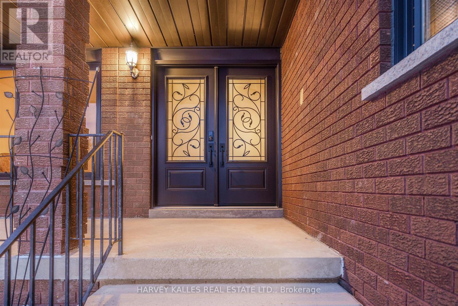 113 Cabaletta Crescent, Vaughan, Ontario  L4L 6L1 - Photo 4 - N12839702