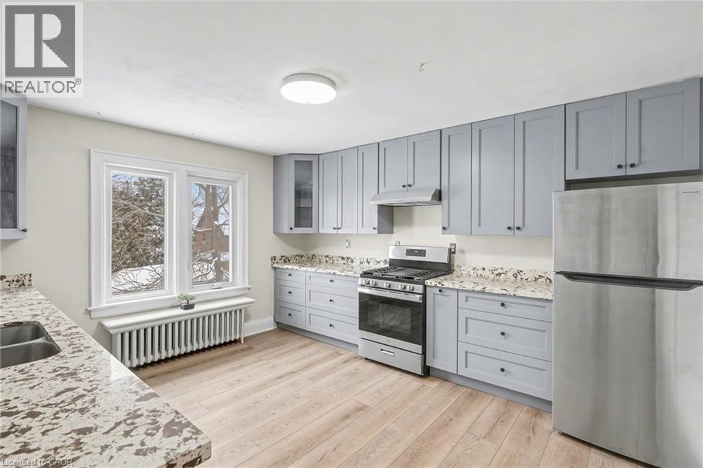 218 Weber Street E, Kitchener, Ontario  N2H 1E8 - Photo 11 - 40809192