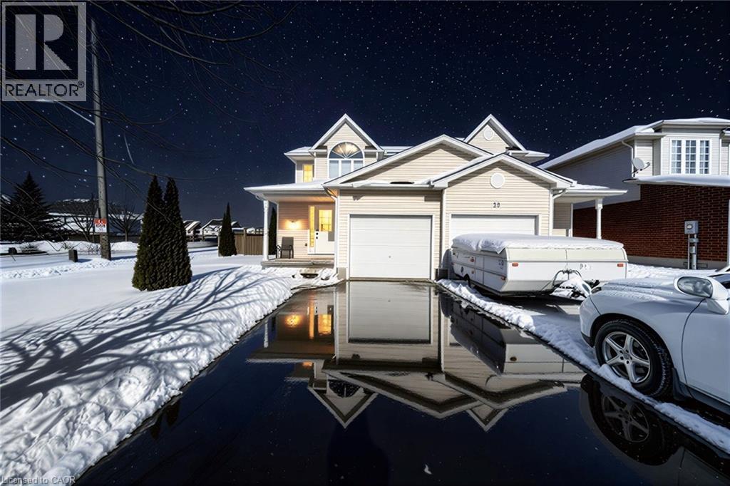 25 Breesegarden Lane, Guelph, Ontario N1E 7H1 - Photo 3 - 40809105