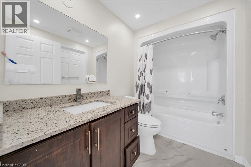 25 Breesegarden Lane, Guelph, Ontario N1E 7H1 - Photo 30 - 40809105