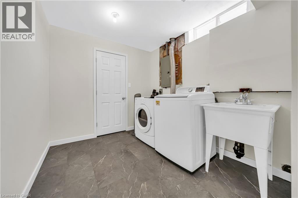 25 Breesegarden Lane, Guelph, Ontario N1E 7H1 - Photo 40 - 40809105