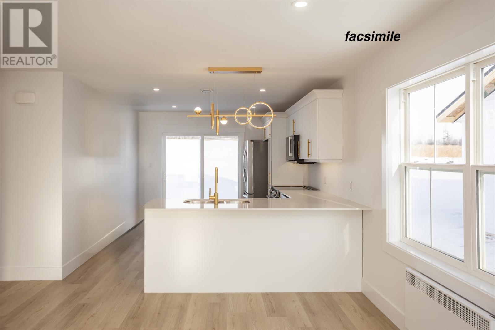 73 Violet Circle, Charlottetown, Prince Edward Island  C0A 0K6 - Photo 3 - 202603721