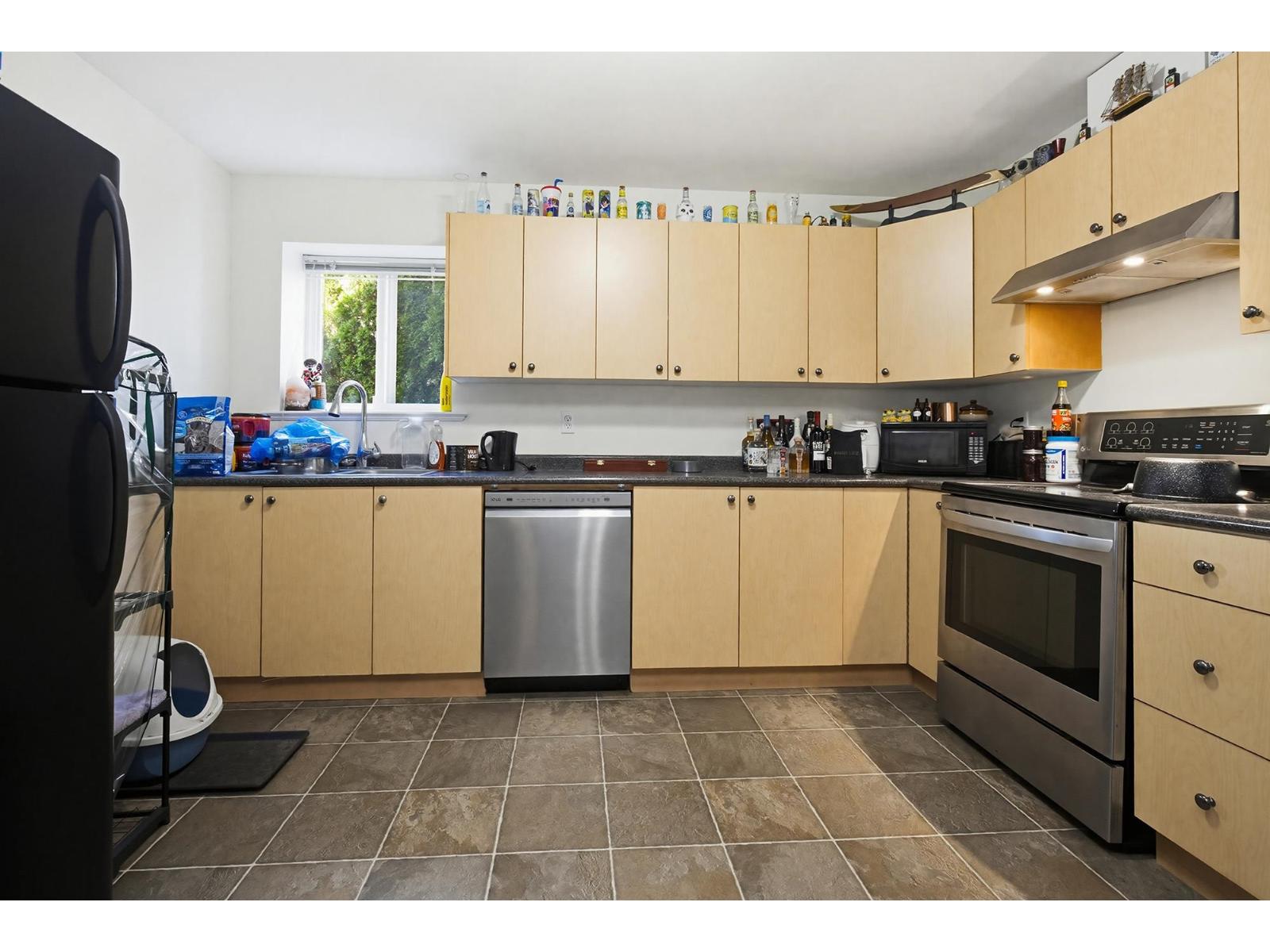 8052 Topper Drive, Mission, British Columbia  V2V 7A8 - Photo 19 - R3094928