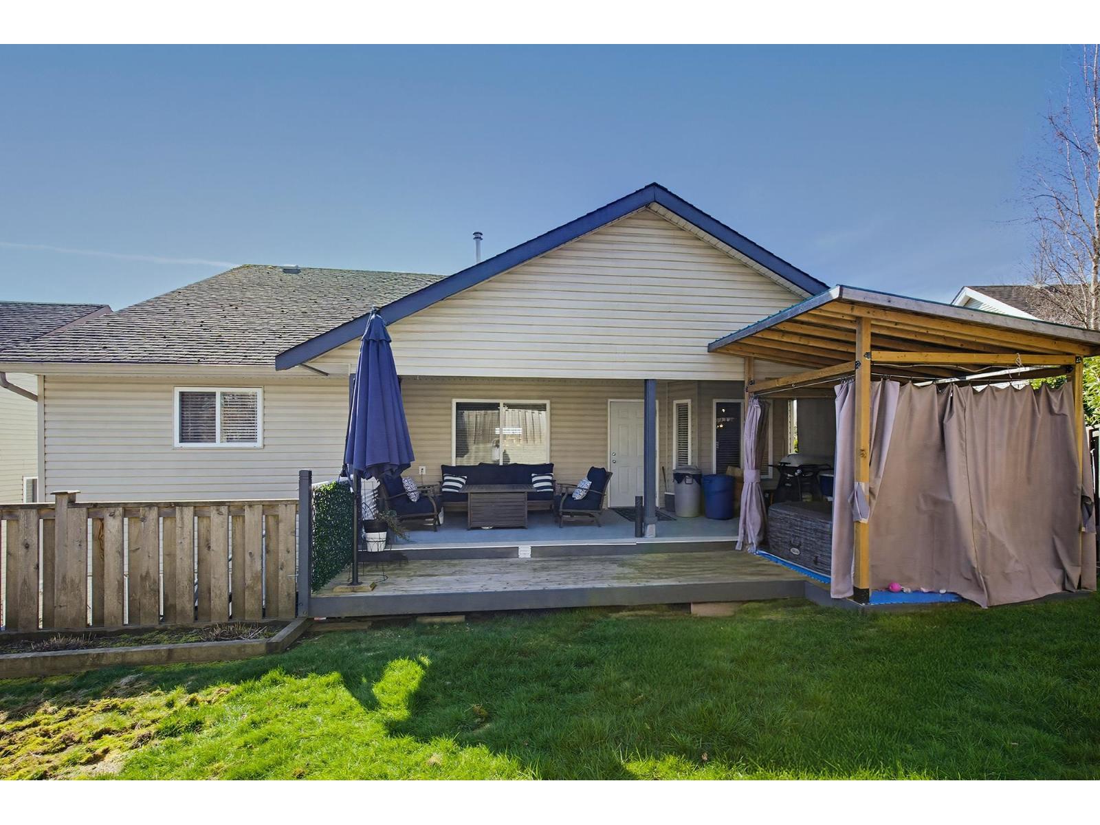 8052 Topper Drive, Mission, British Columbia  V2V 7A8 - Photo 29 - R3094928