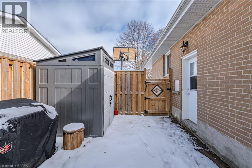 18 Linden Avenue, Brantford, Ontario  N3S 7E2 - Photo 34 - 40807407