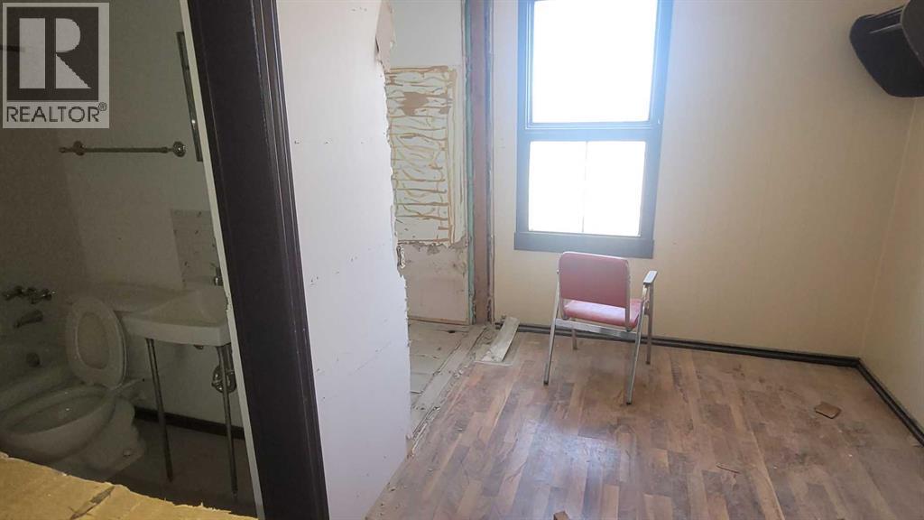 4918 50 Avenue, Castor, Alberta  T0C 0X0 - Photo 32 - A2249801