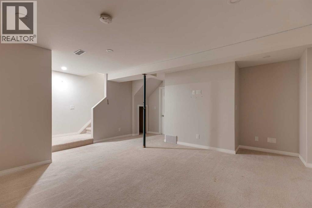 16 Abalone Crescent Ne, Calgary, Alberta  T2A 6Y7 - Photo 18 - A2269468