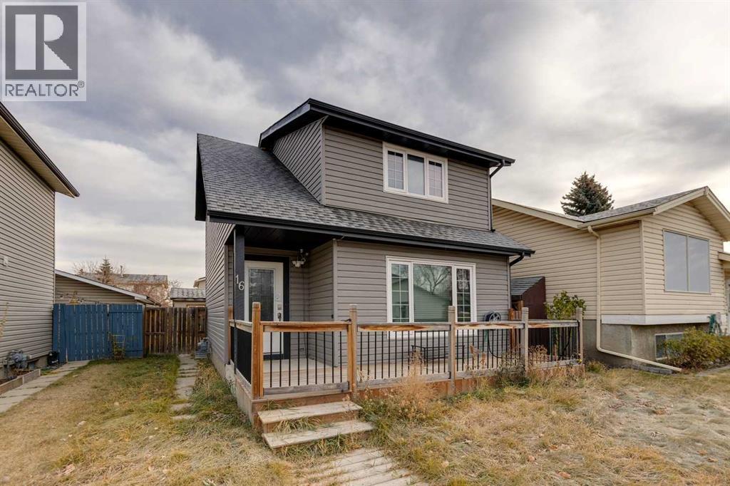 16 Abalone Crescent Ne, Calgary, Alberta  T2A 6Y7 - Photo 2 - A2269468