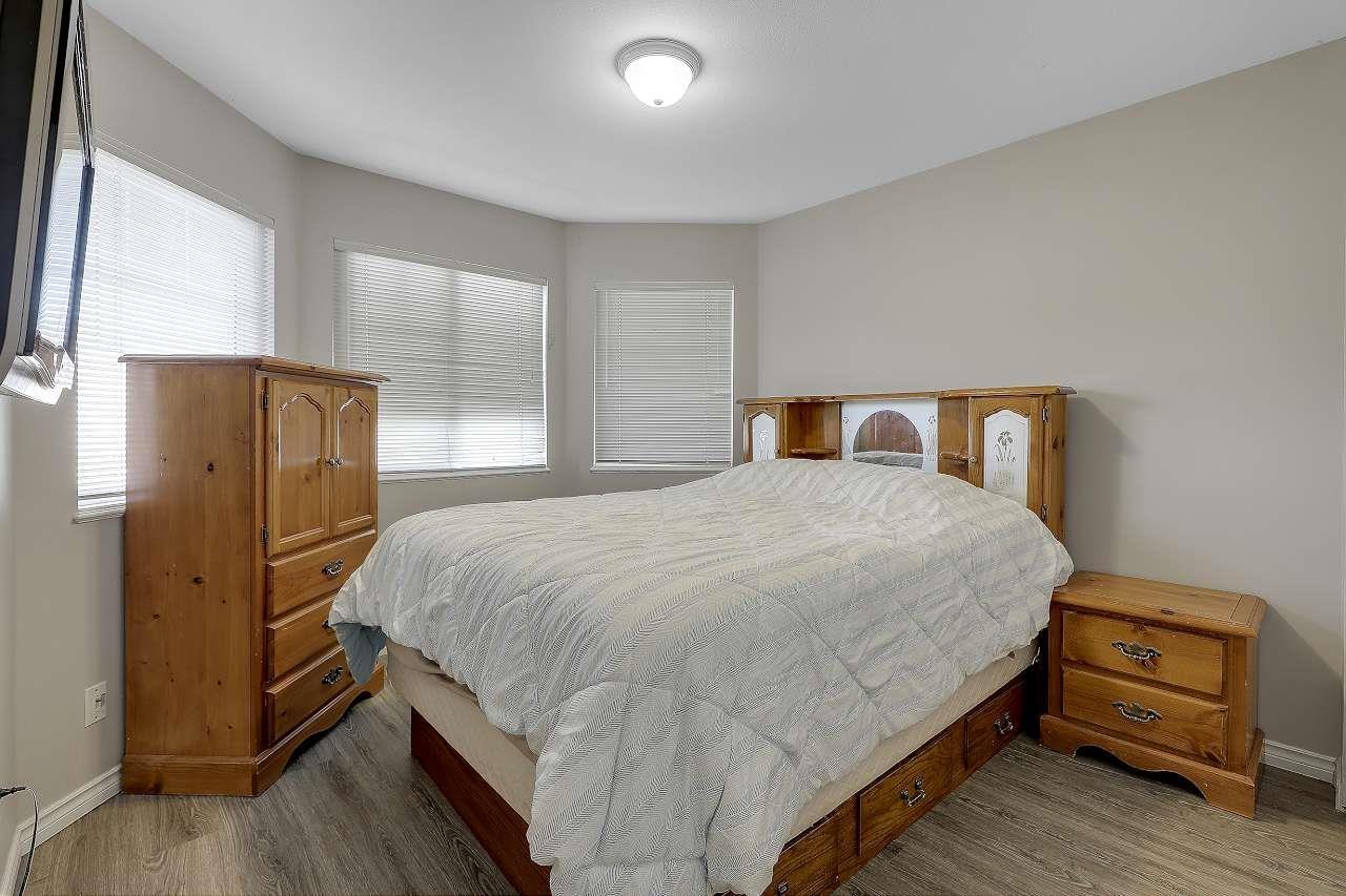 20526 66a Avenue, Langley, British Columbia  V2Y 2X8 - Photo 18 - R3046083