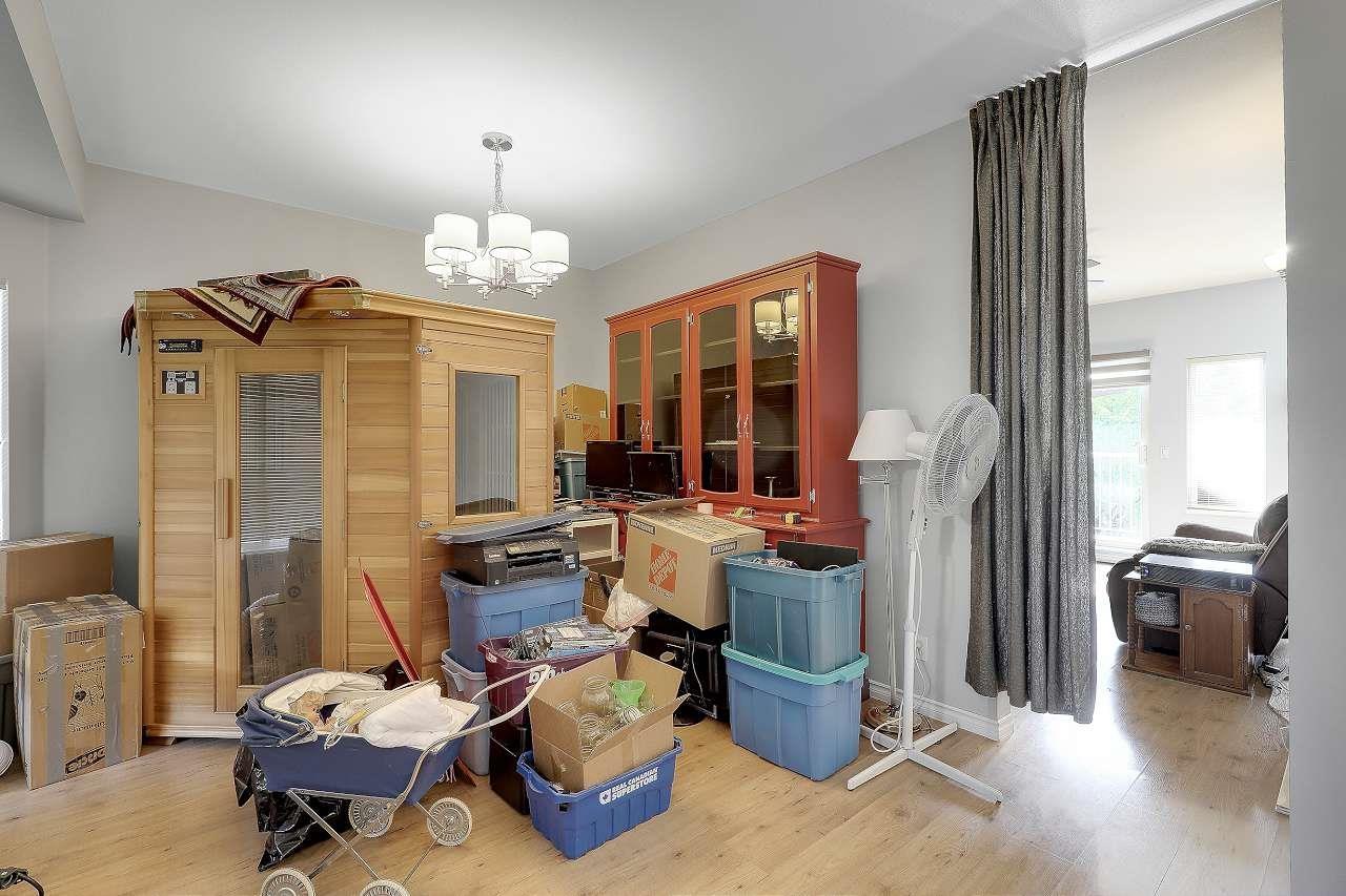 20526 66a Avenue, Langley, British Columbia  V2Y 2X8 - Photo 11 - R3046083