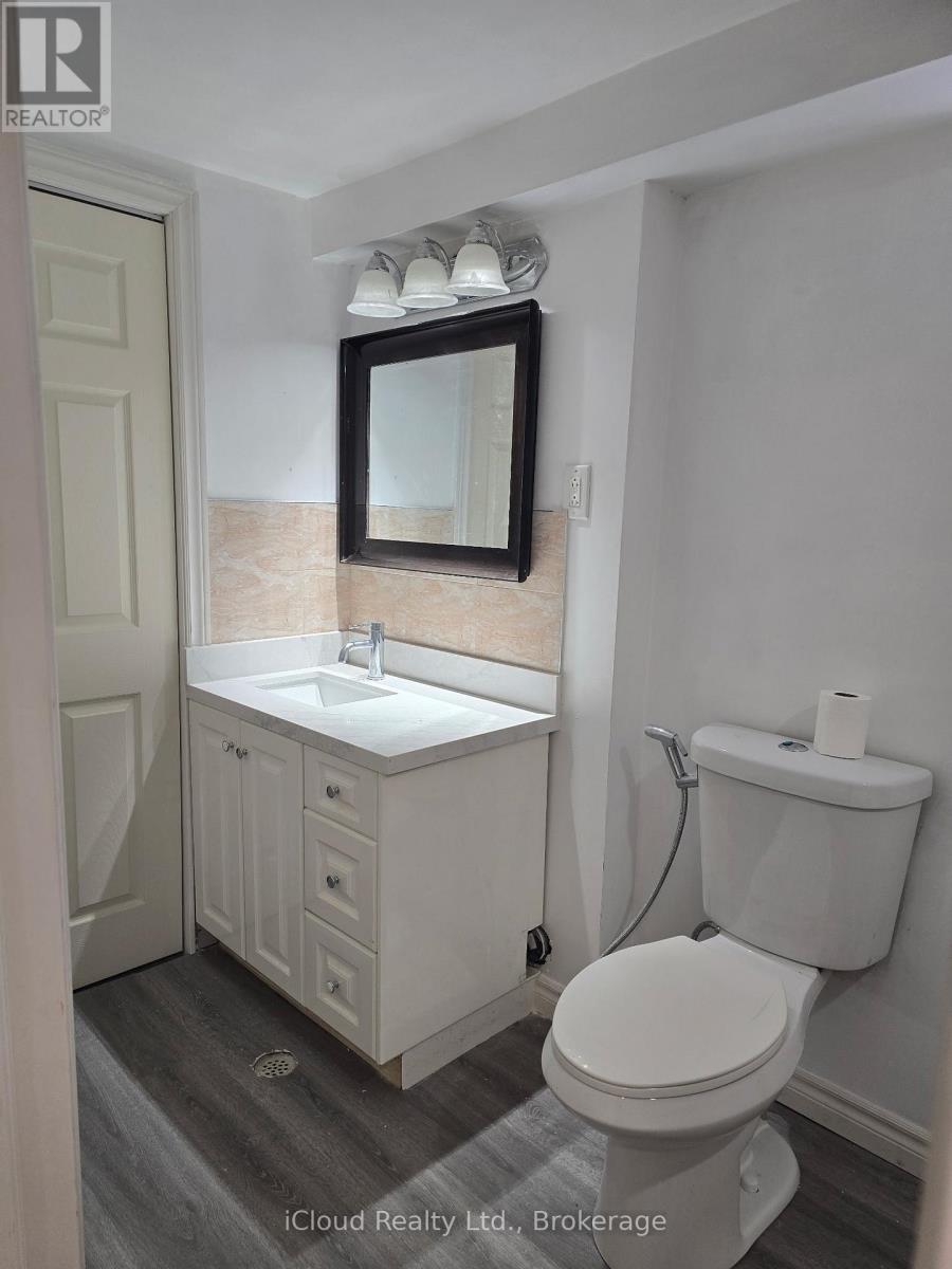 Bsmt - 8 York Street, Mississauga (Malton), Ontario  L4T 3M7 - Photo 10 - W12839570