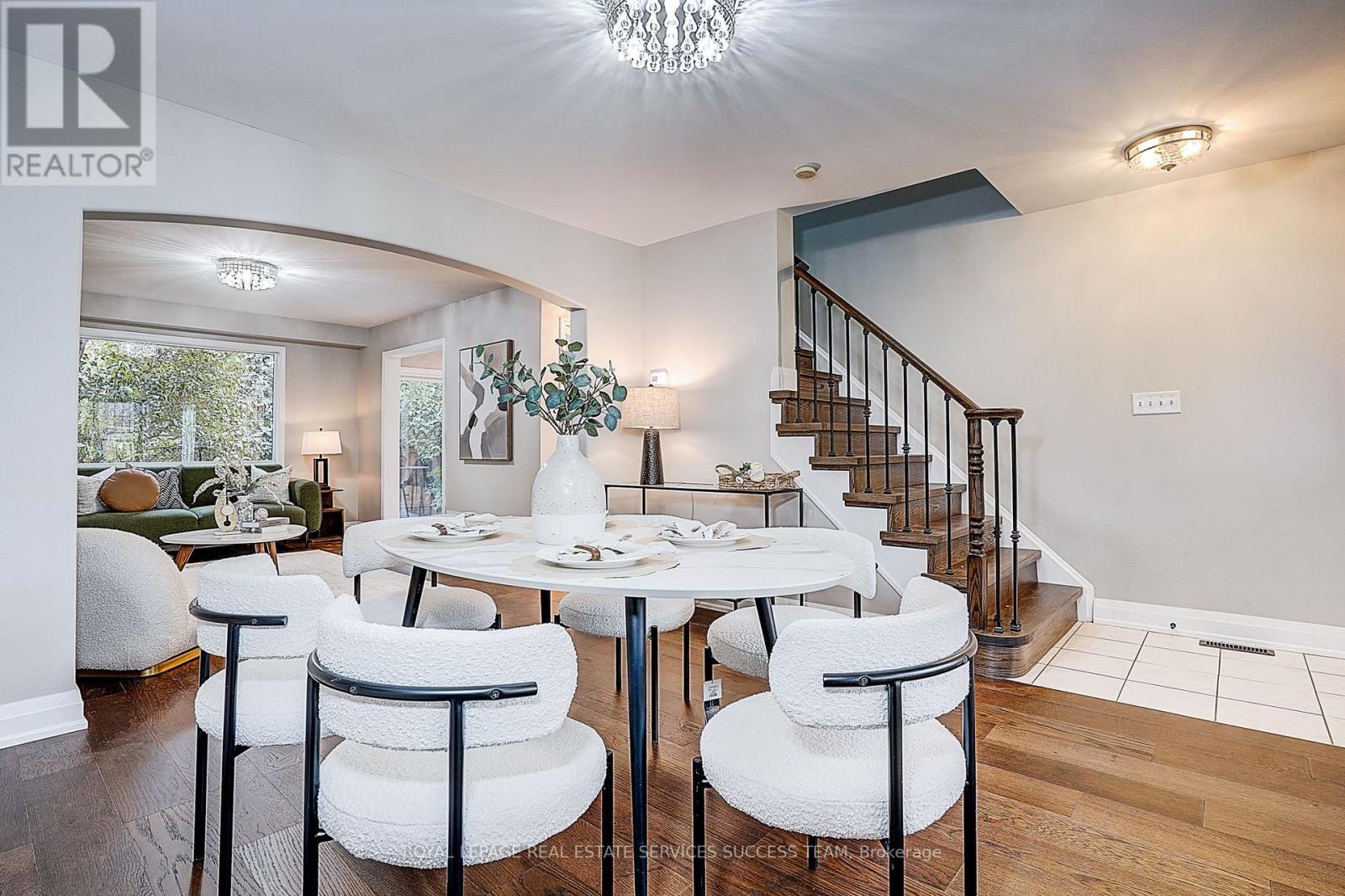 1652 Beaty Trail, Milton, Ontario  L9T 5Z7 - Photo 4 - W12839596