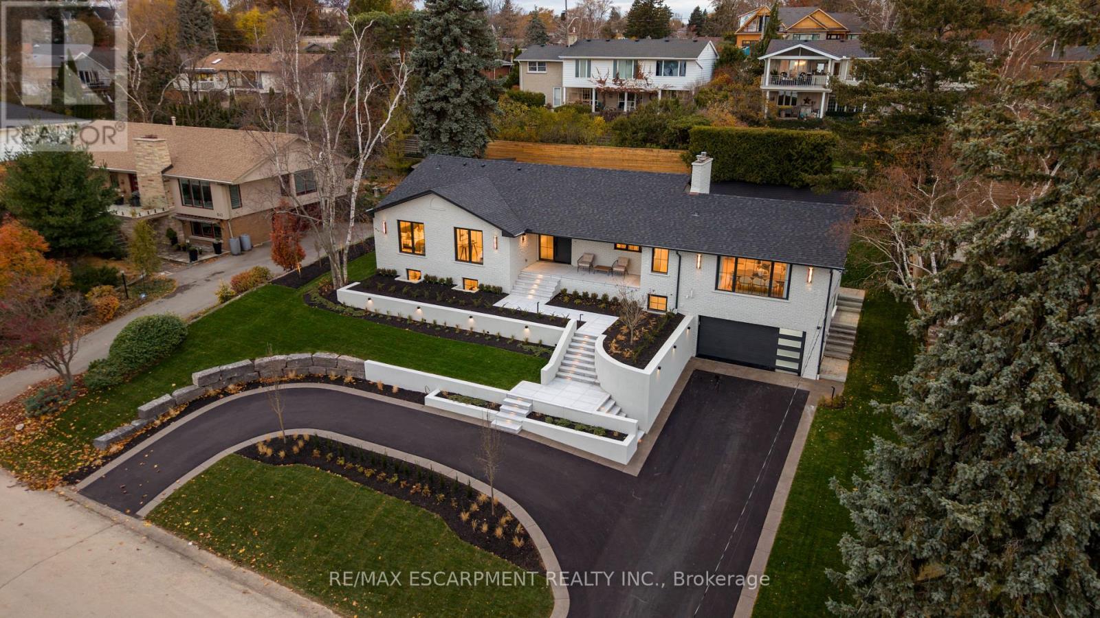 841 DANFORTH PLACE, Burlington, Ontario