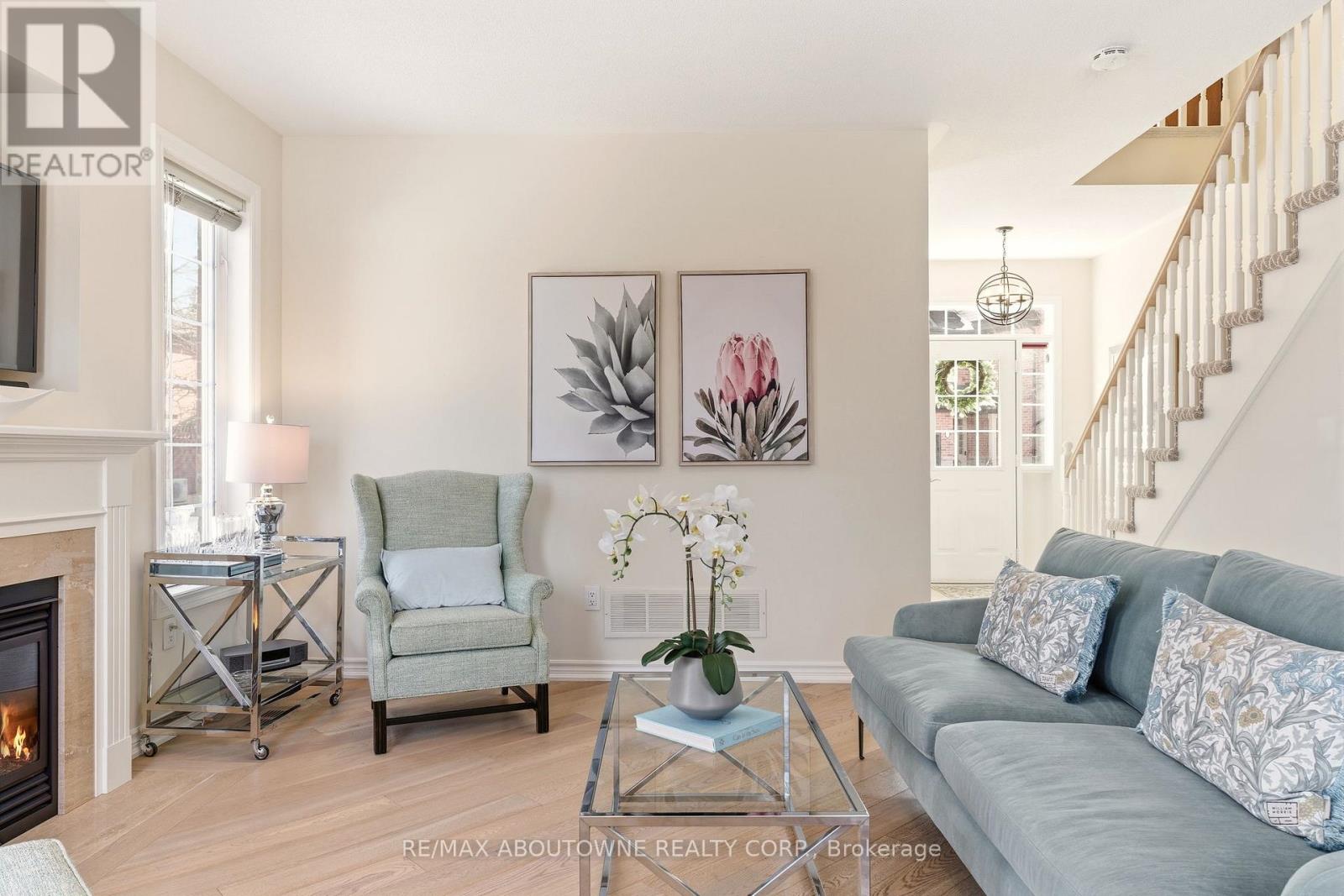 34 - 300 Ravineview Way, Oakville, Ontario  L6H 7J1 - Photo 14 - W12839656