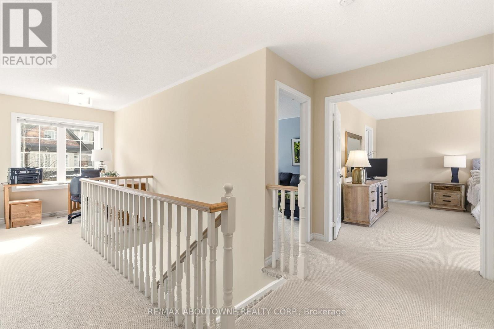 34 - 300 Ravineview Way, Oakville, Ontario  L6H 7J1 - Photo 25 - W12839656