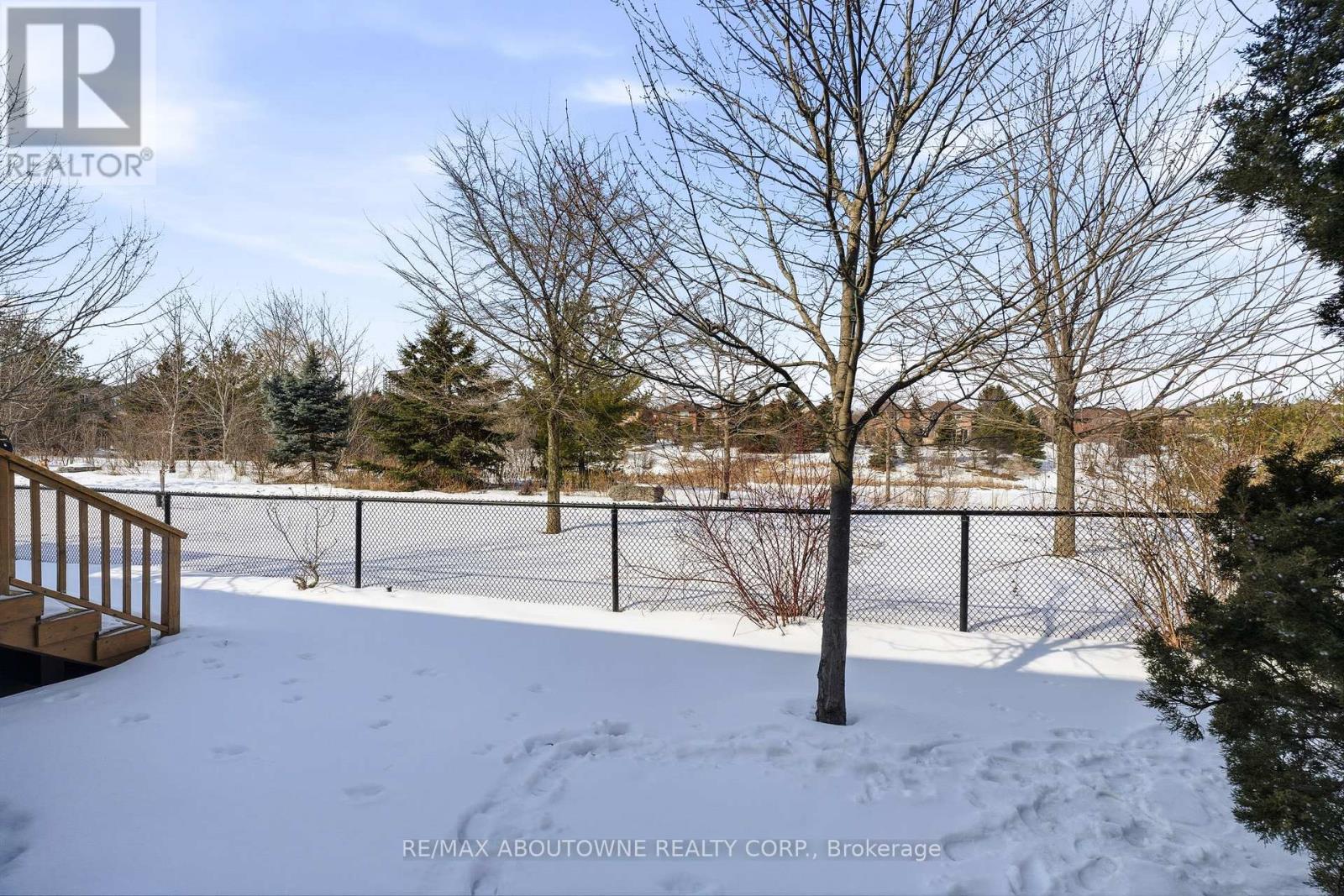 34 - 300 Ravineview Way, Oakville, Ontario  L6H 7J1 - Photo 42 - W12839656