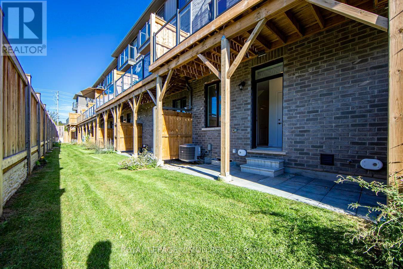 14 Folcroft Street, Brampton, Ontario  L6Y 0B6 - Photo 12 - W12839668