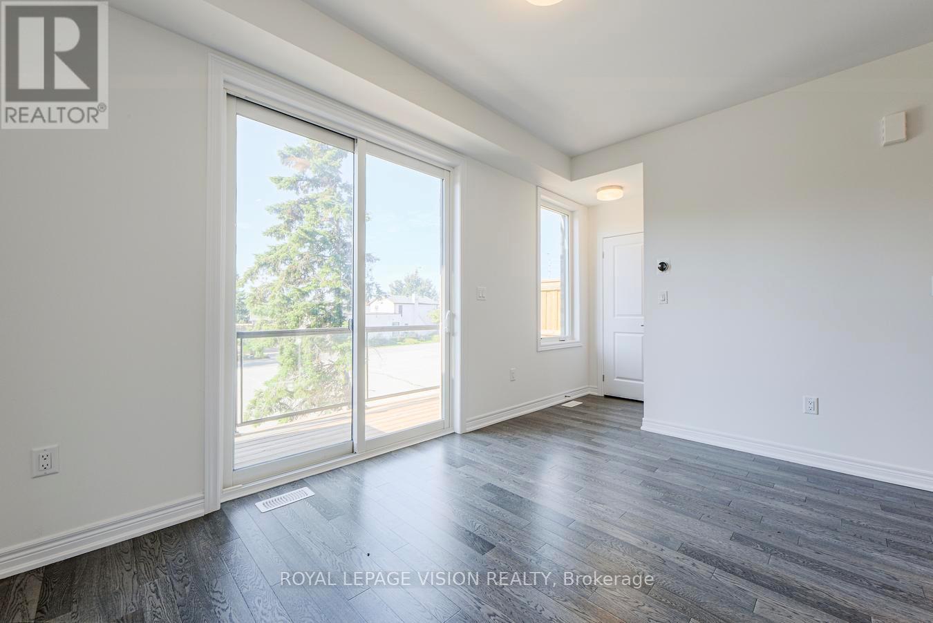 14 Folcroft Street, Brampton, Ontario  L6Y 0B6 - Photo 15 - W12839668